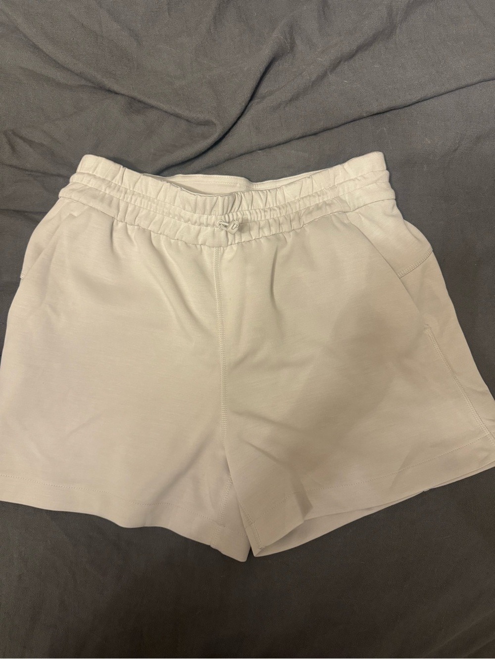 Lululemon softstreme Shorts